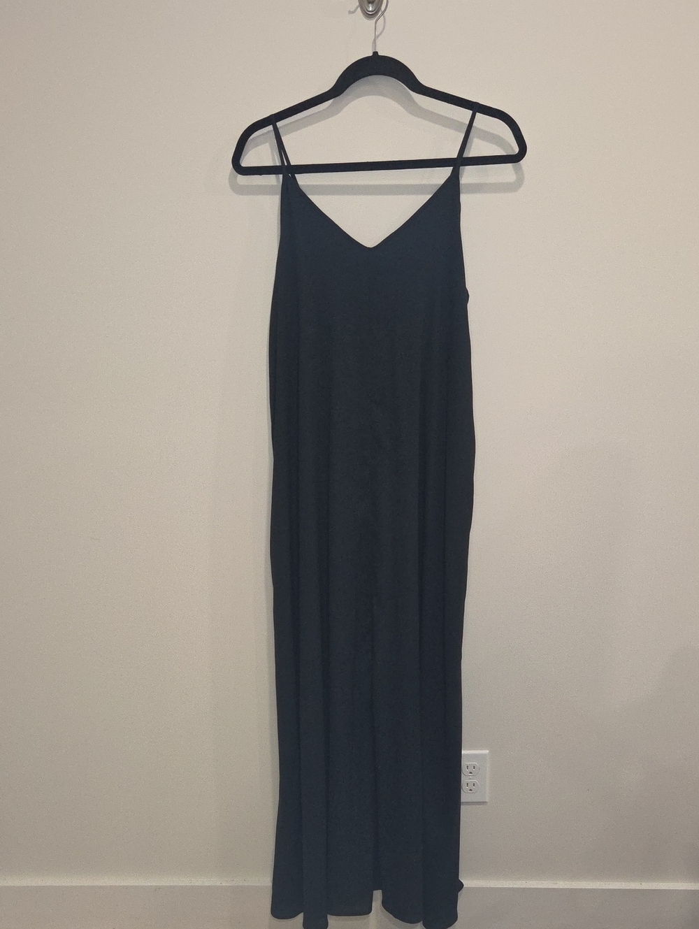 Lucca Lined Black Slip Maxi Dress with Spaghetti Straps Size Medium